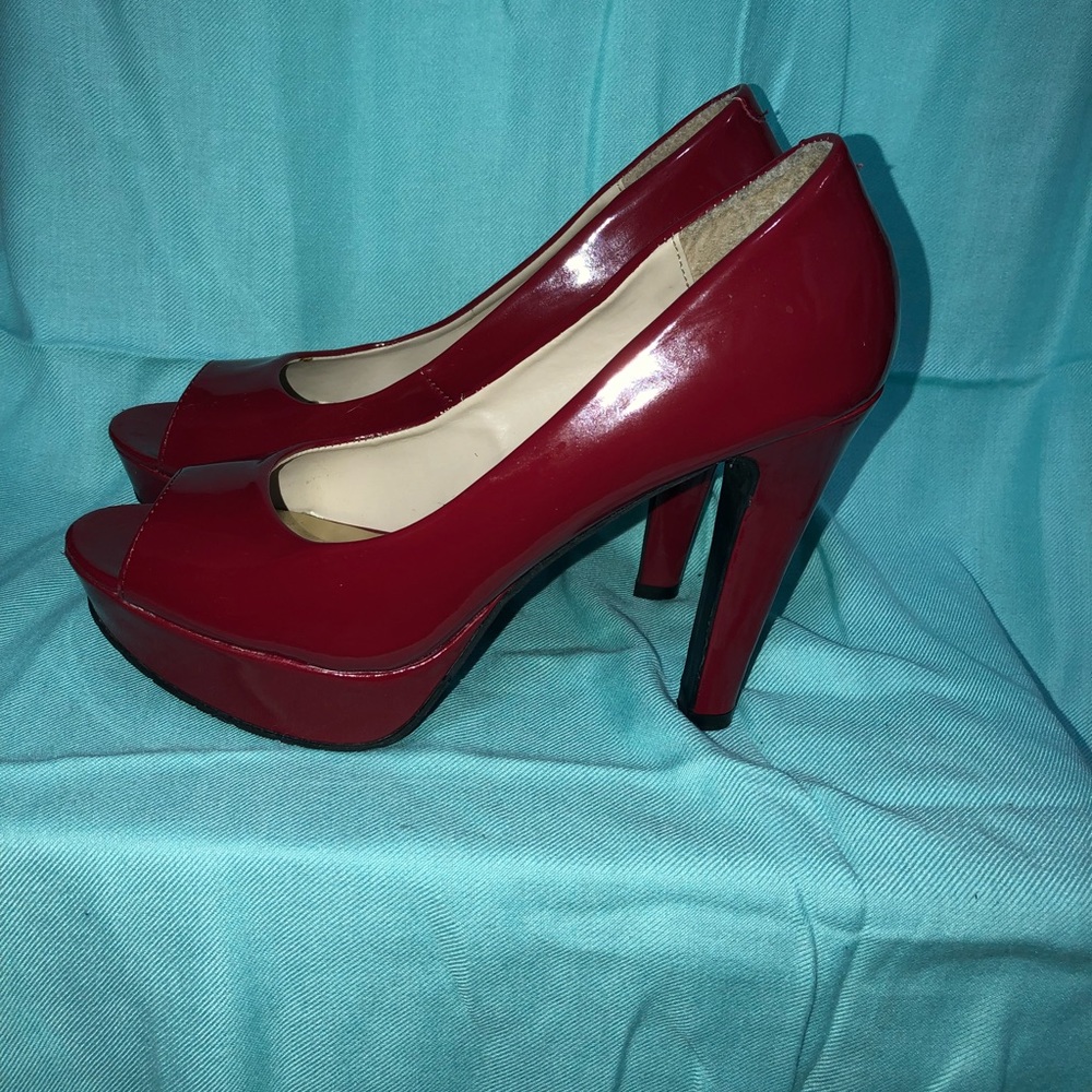 Candie’s red peep toe platforms 8